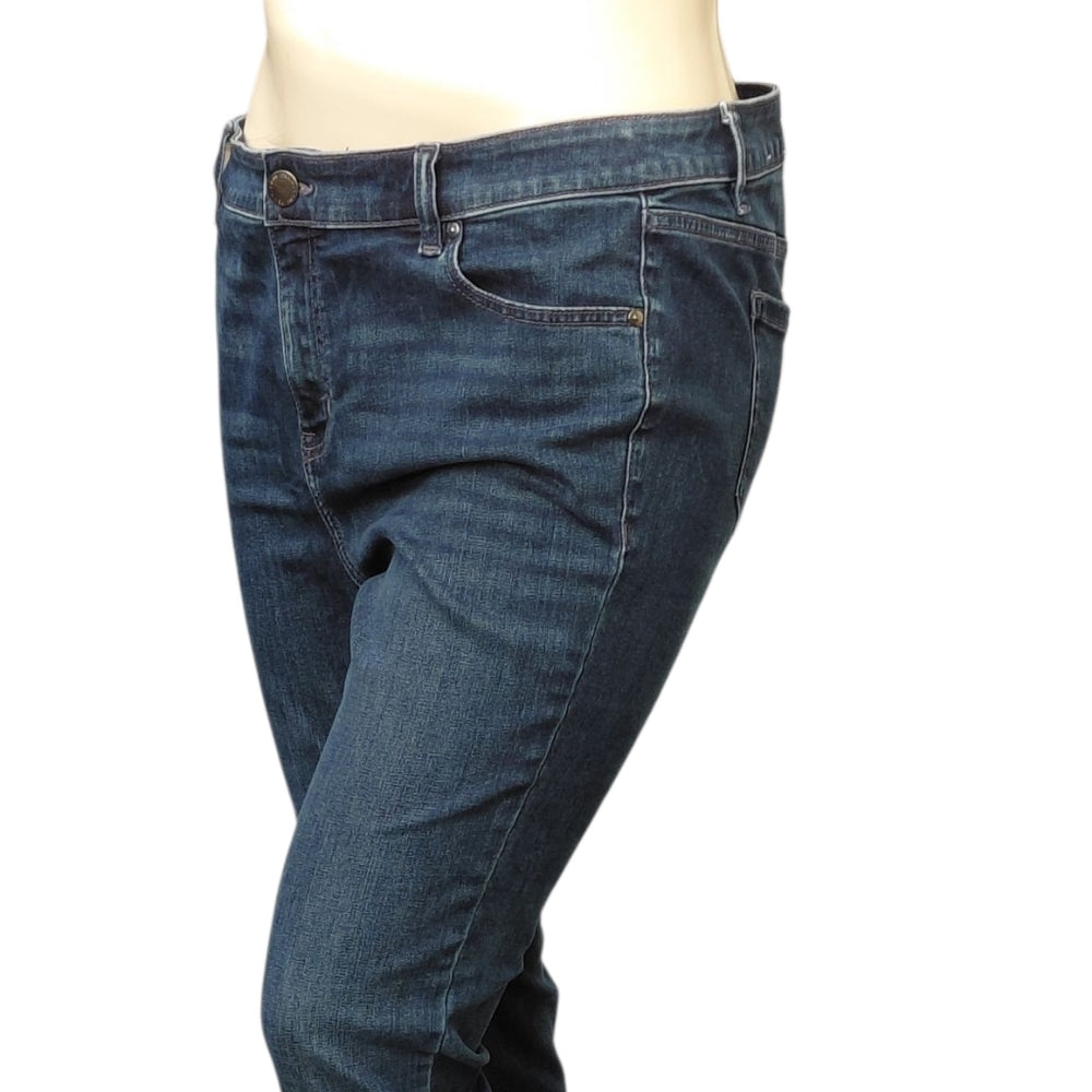 93311....Women's Lane Bryant Straight Leg Jeans 16, W36", 30" Inseam 11"Rise