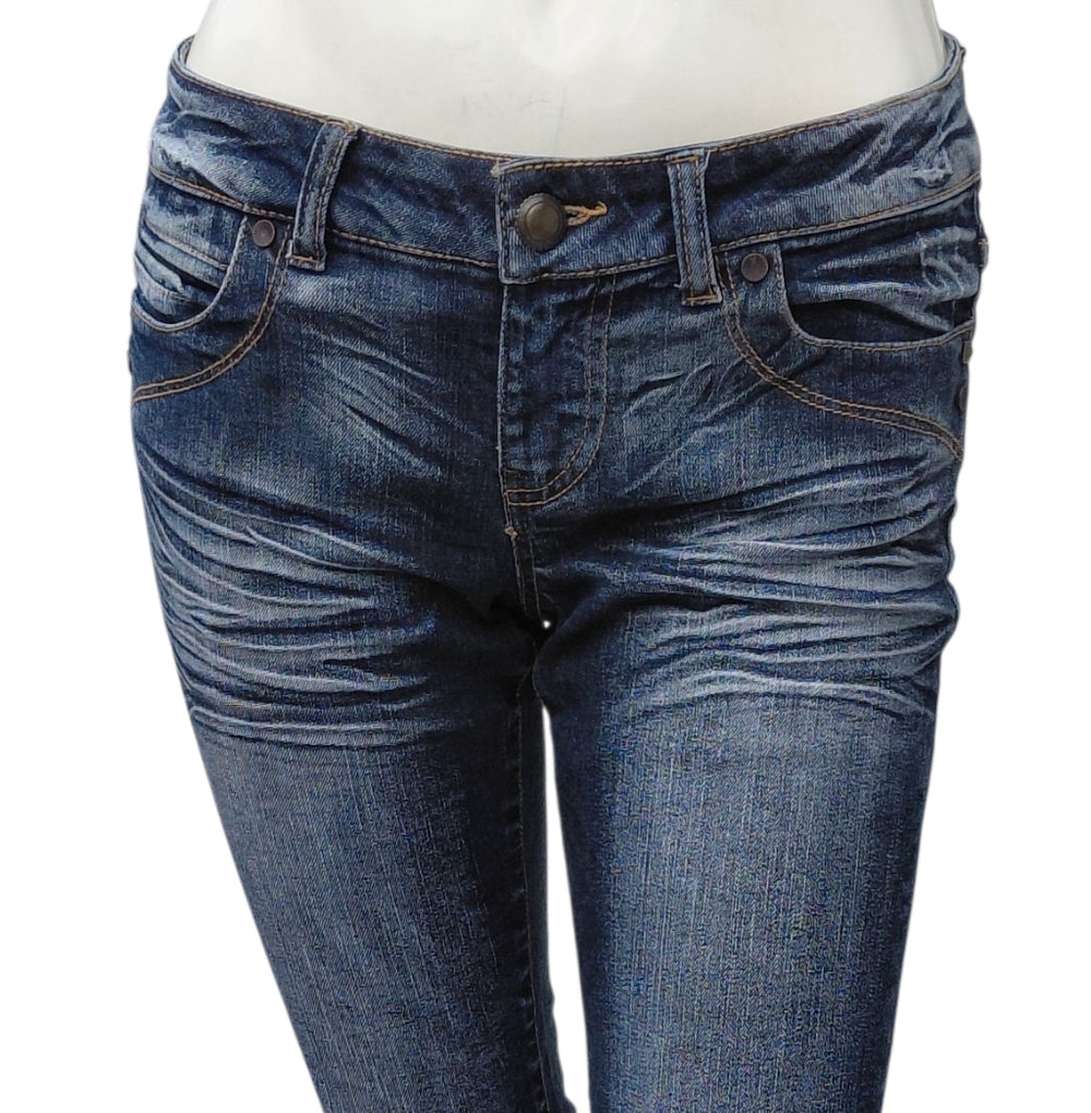 93321......Women's Celebrity Pink Jeans Size 5