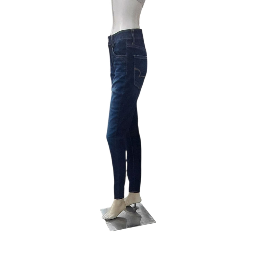 93316....Women's American Eagle Outfitters Skinny  Jeans Size 6