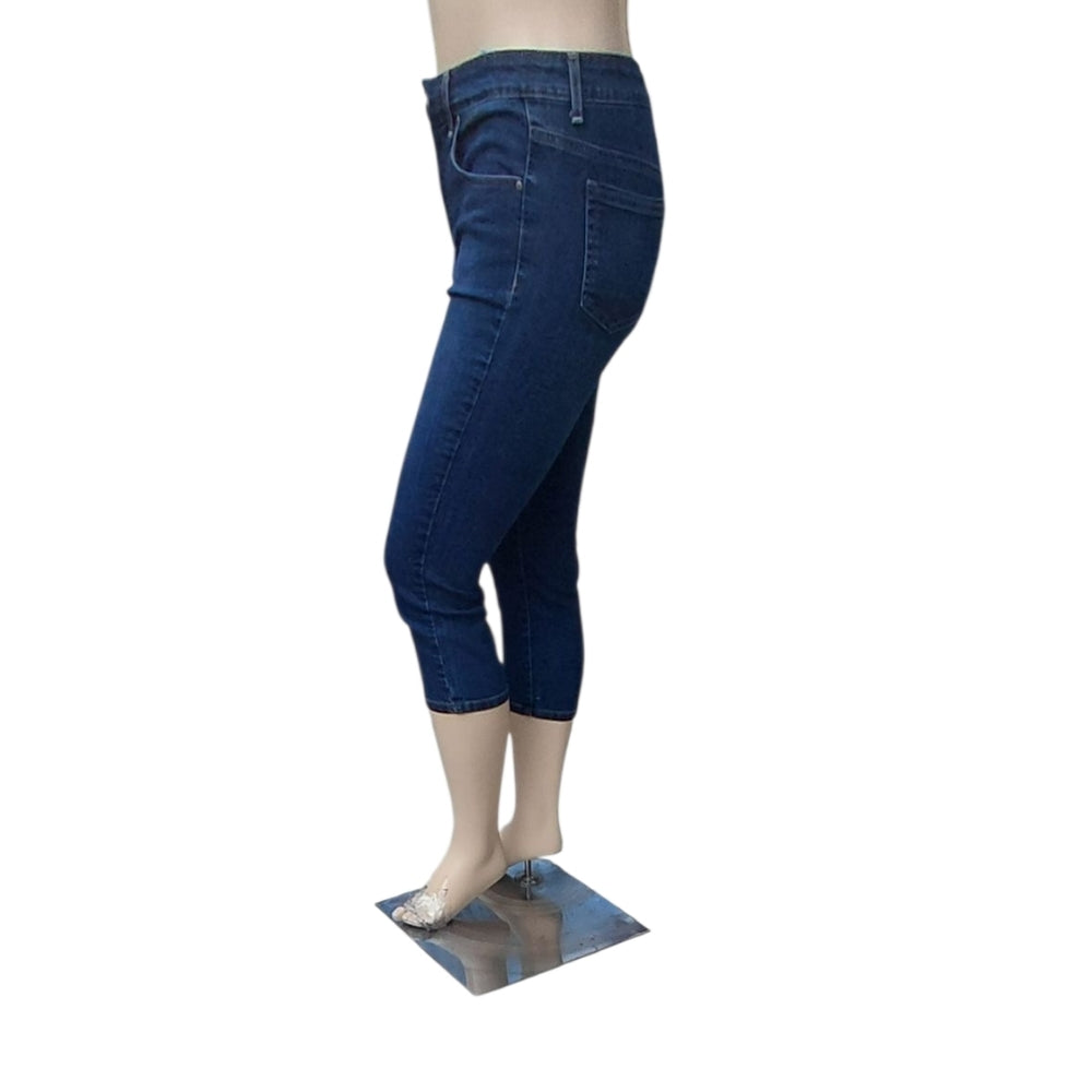 93312...Women's Bandolino Crop Jeans Size 12