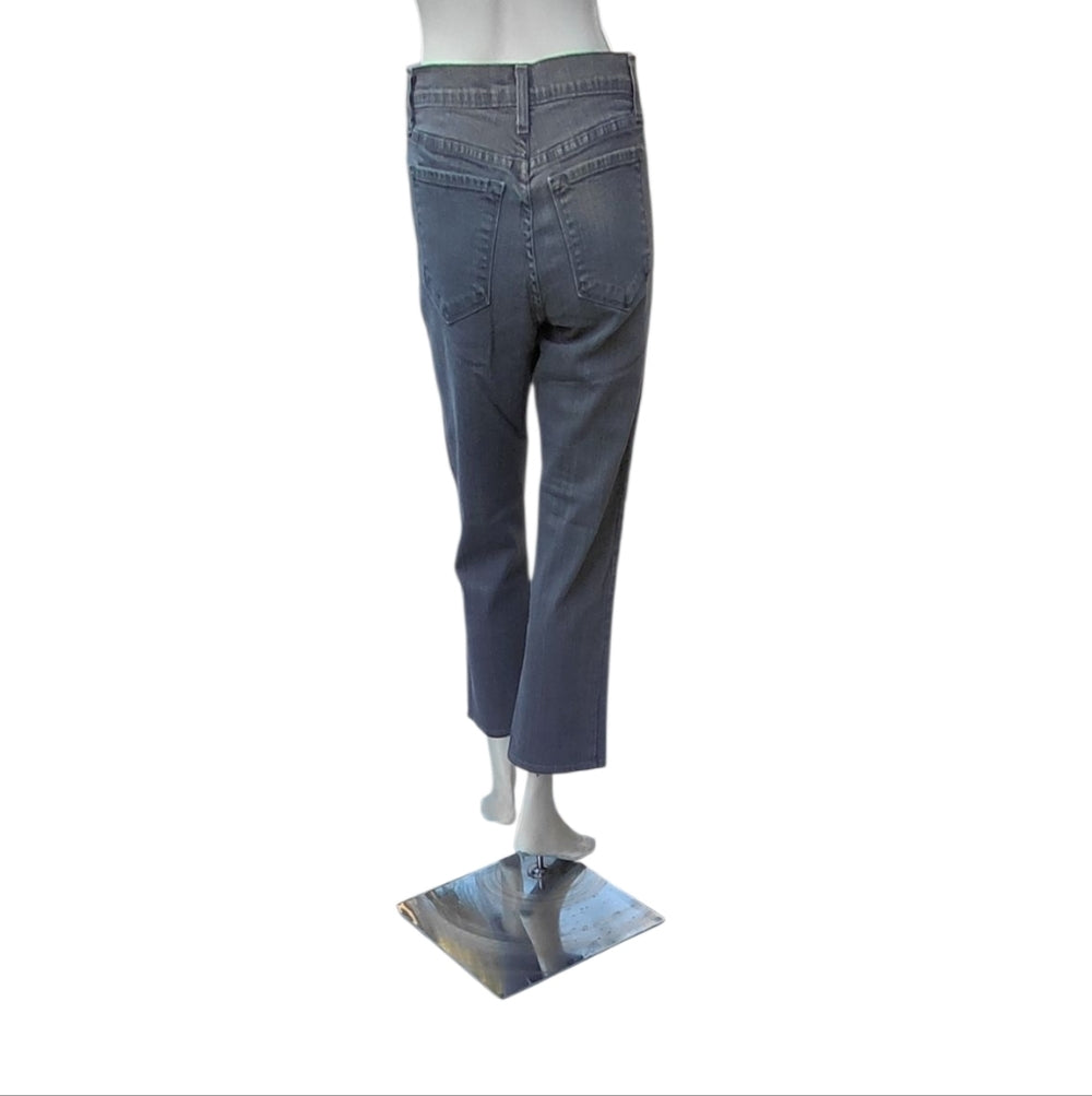 4455....NYDJ Gray Ankle Crop Jeans Size 6