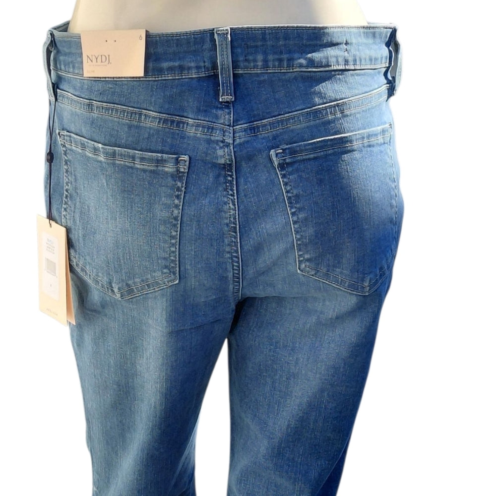 9340....NYDJ SHERI SLIM Classic Blue Women's Jeans Size 6