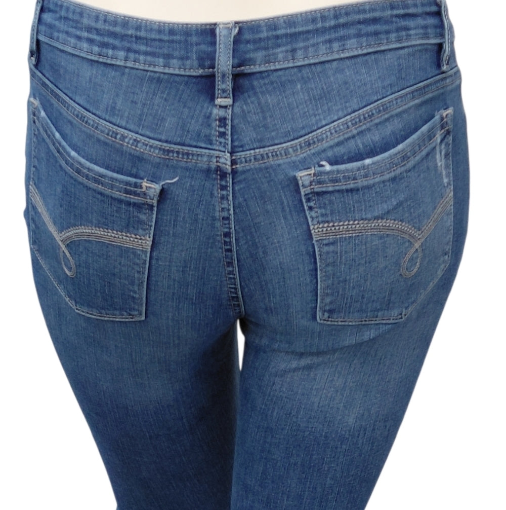 69721.....Riders by Lee Mid-Rise Bootcut Size 10P, W30" 27"Inseam 9"Rise