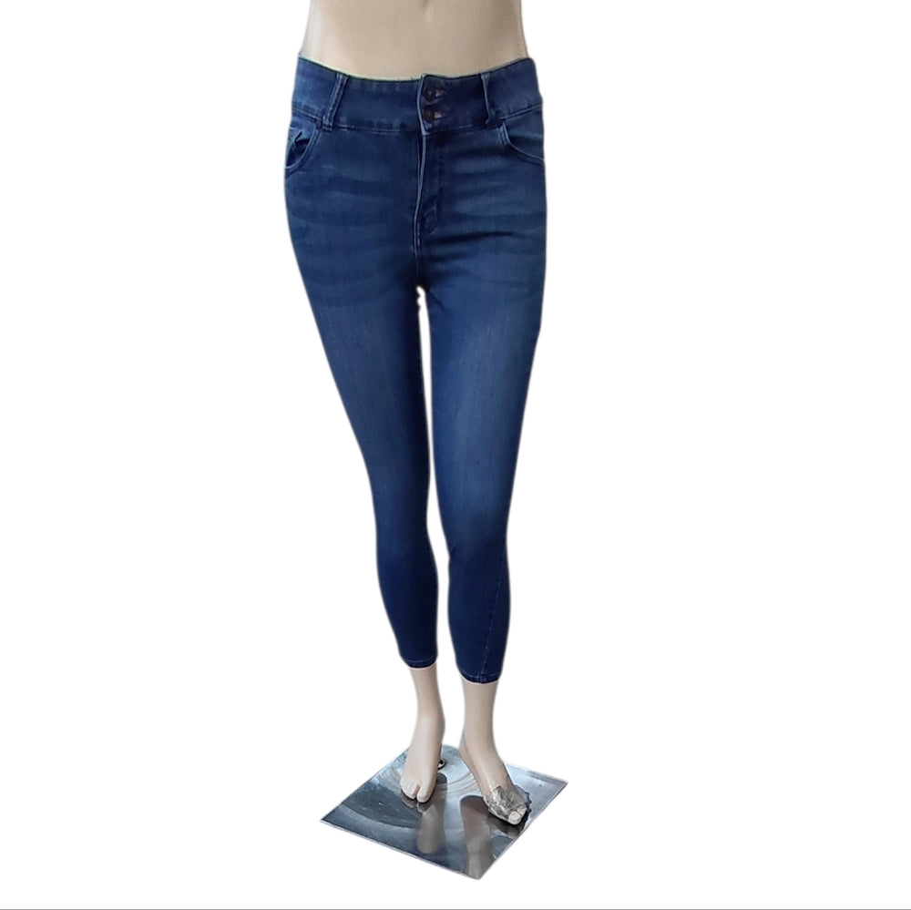 7027A....Women's Celebrity Pink Skinny Jeans Size 13/31