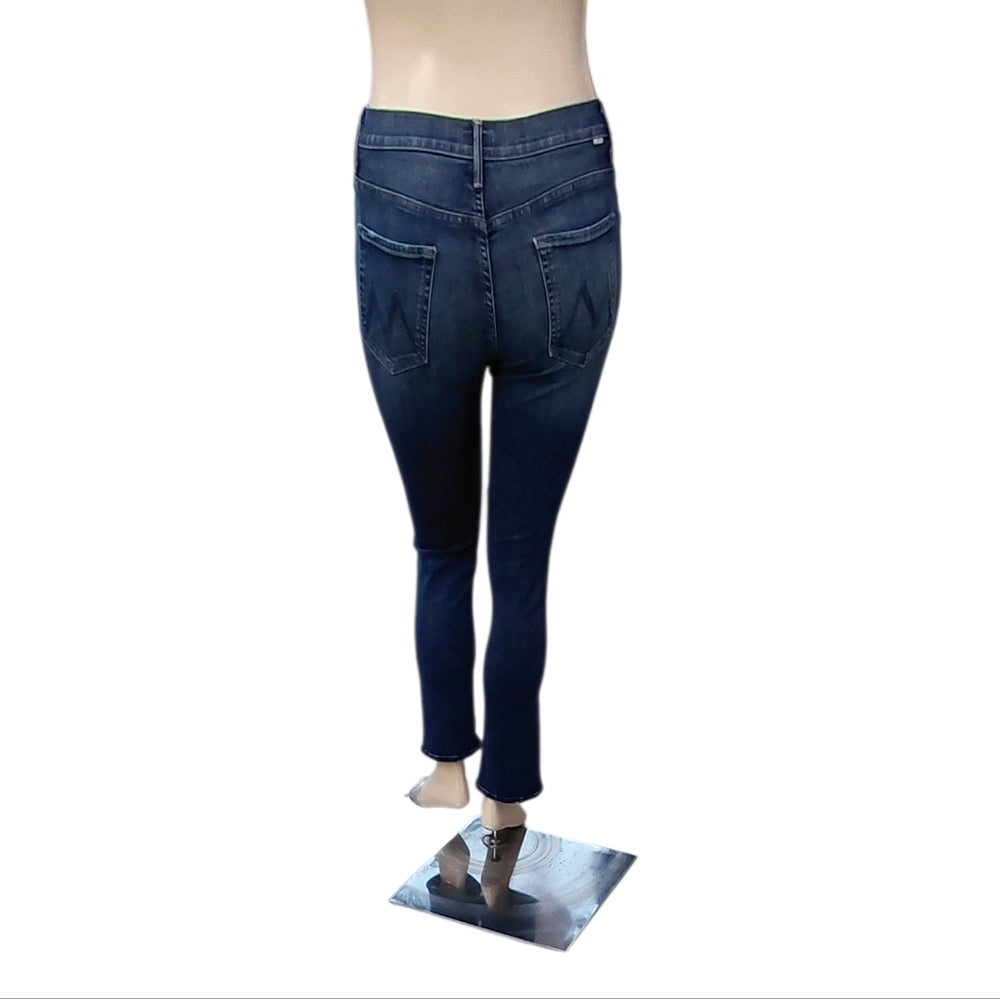 7028A... Women's Mother Straight Leg Jeans Size 31
