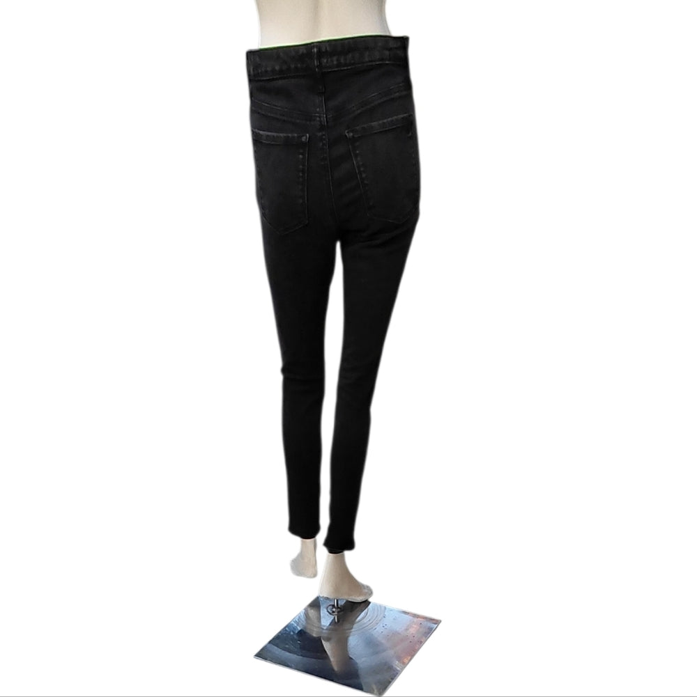 7029A....Women's Jessica Simpson Skinny Jeans Size 4