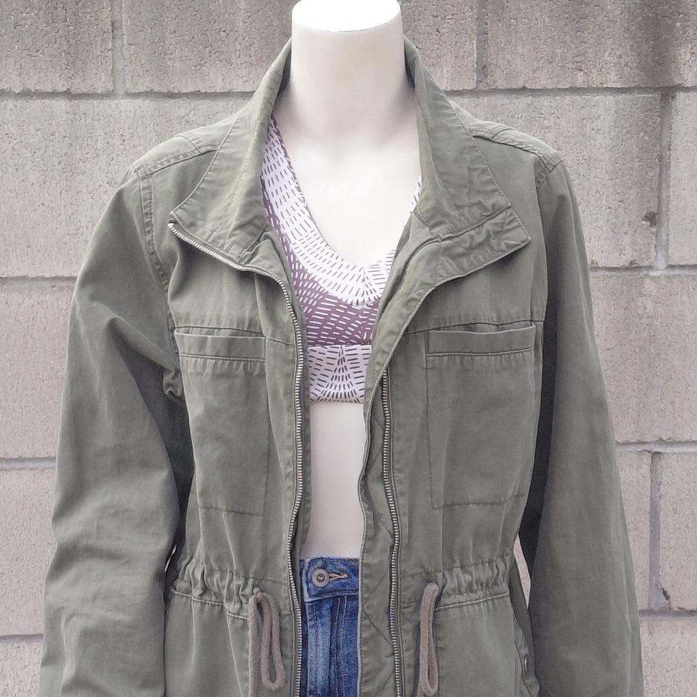 7033A...Olive Green Women's Old Navy Jacket Size LG
