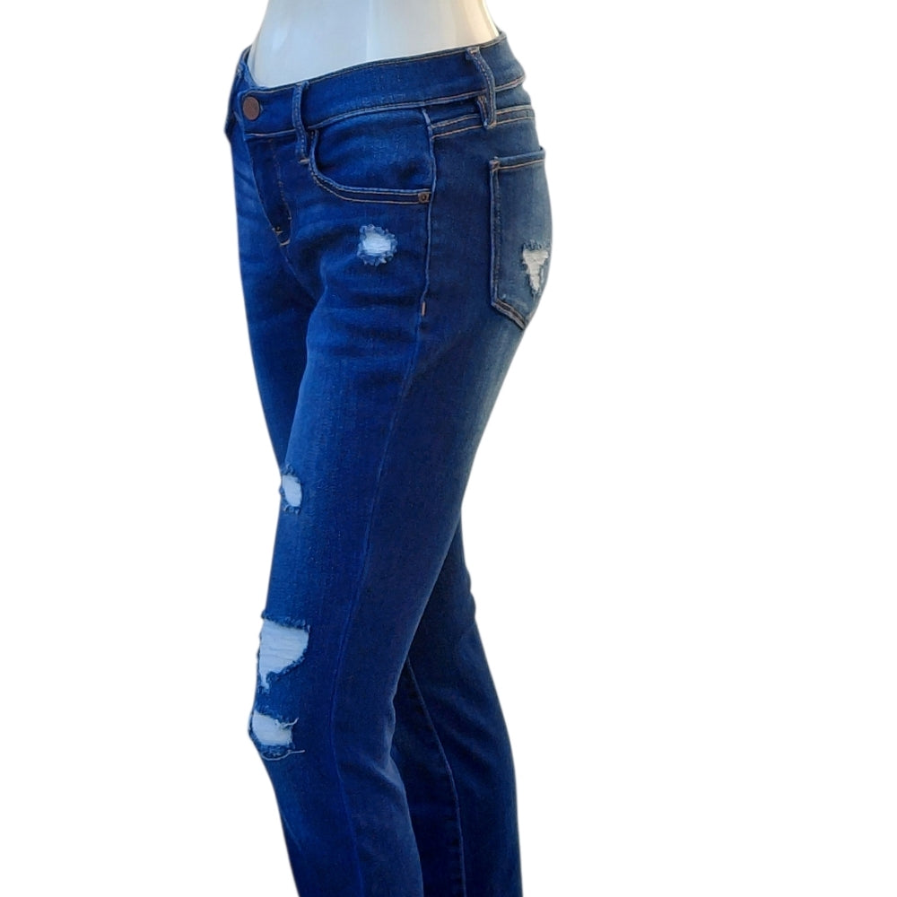 7040....Women's Soho New York Ankle Crop Distressed  Jeans Size 4