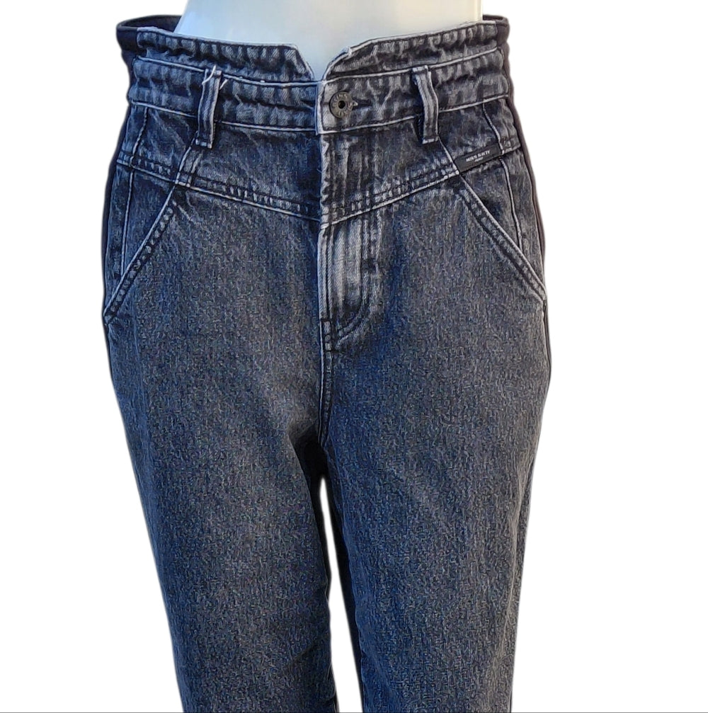 4071....Women's Miss Sixty High-Waisted Black Jeans Size 28