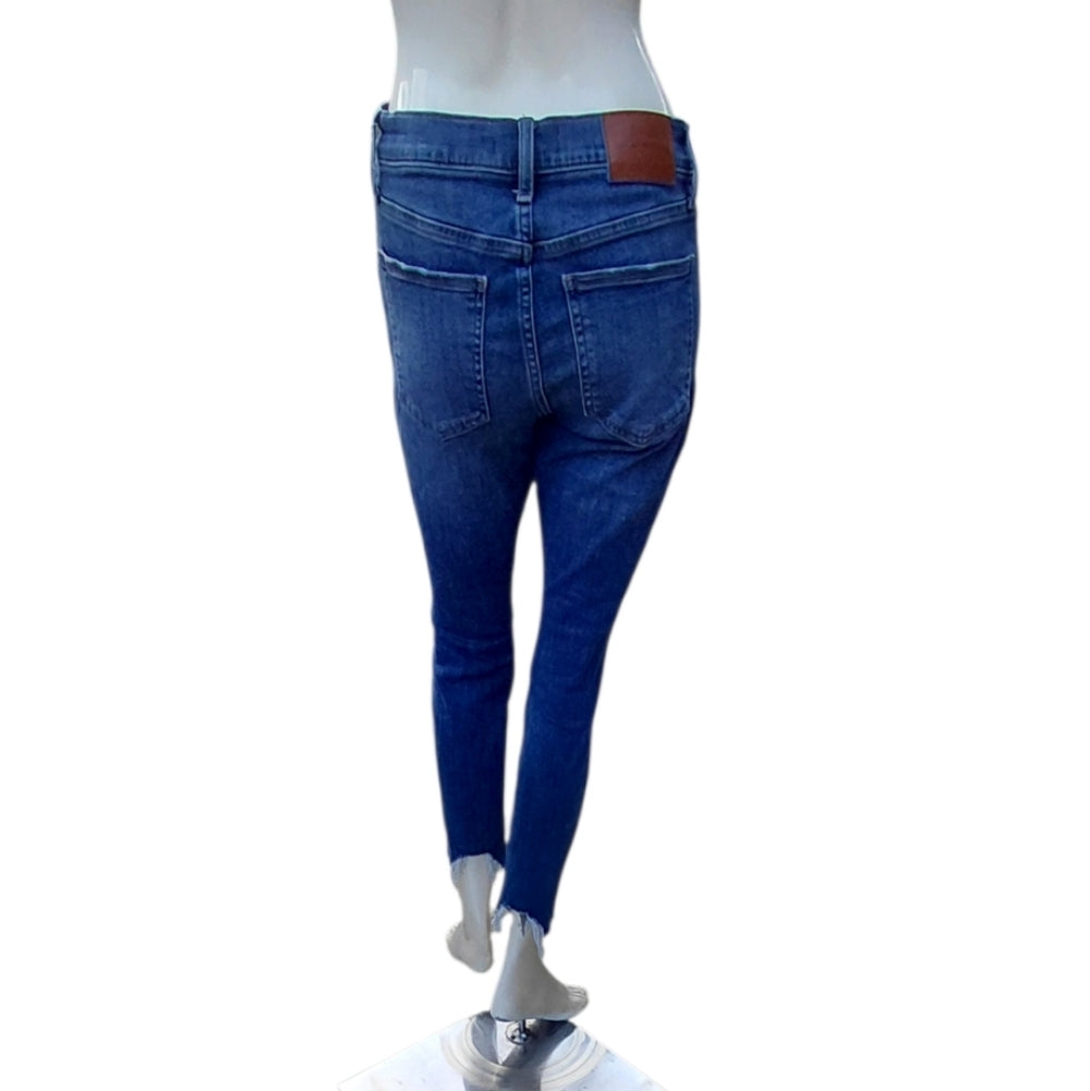 7052...Women's Lucky Brand Skinny Jeans Size 6/28A, 8 1/2" Rise