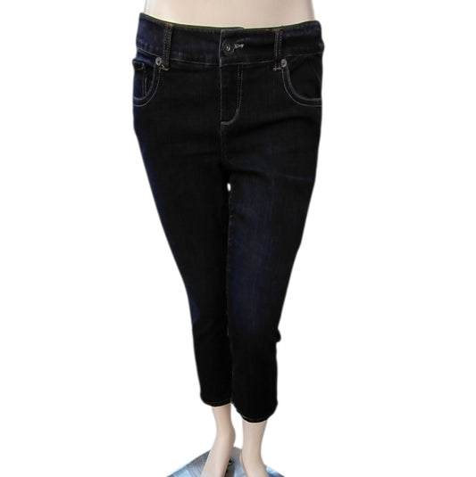 7055..Women's Torrid Denim Straight Leg Jeans Size 14, W34" 23" Inseam, 9"Rise