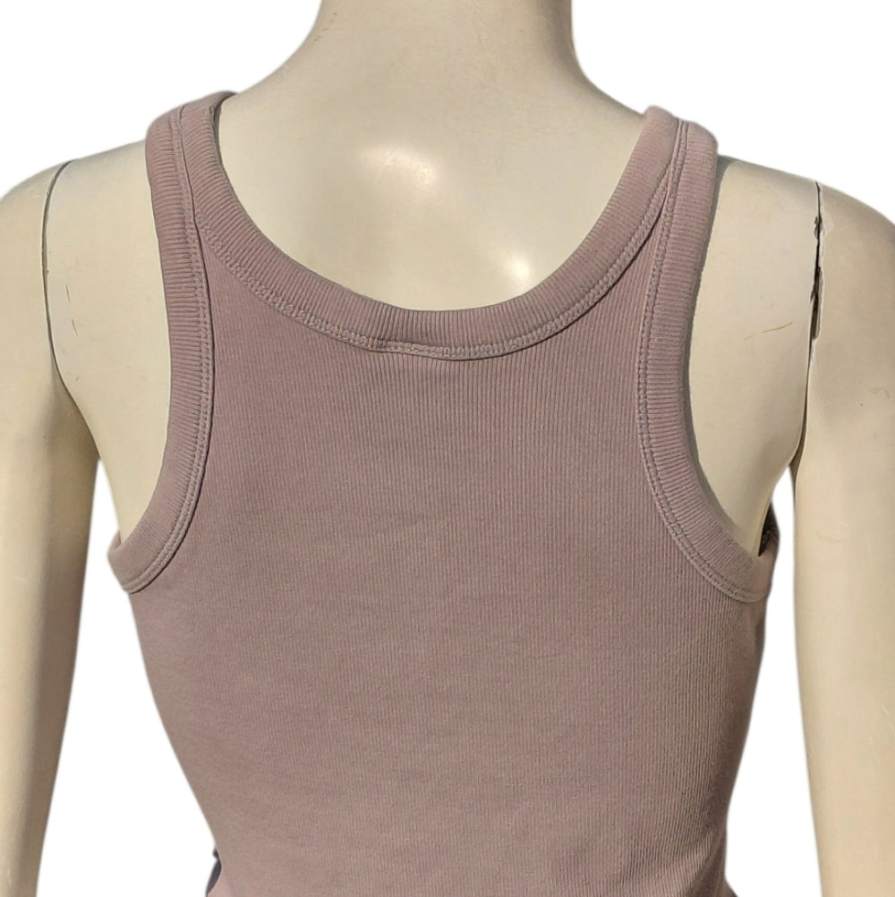 7061....Women's H&M Sleeveless Crop Top - Size Medium