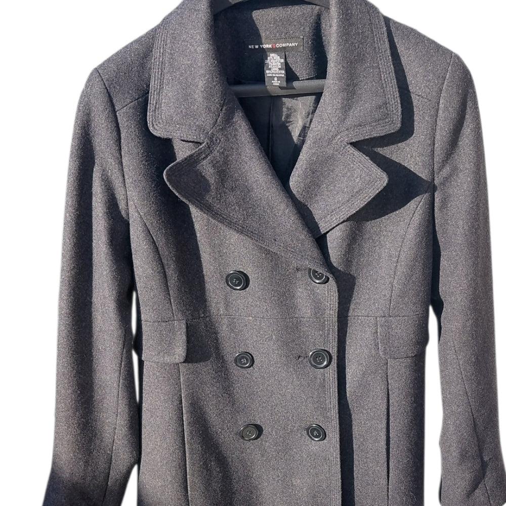 7069..New York & Company Charcoal Double-Breasted Peacoat Size 6