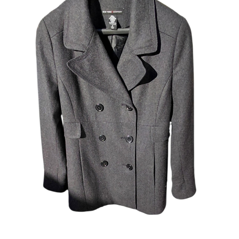 7069..New York & Company Charcoal Double-Breasted Peacoat Size 6