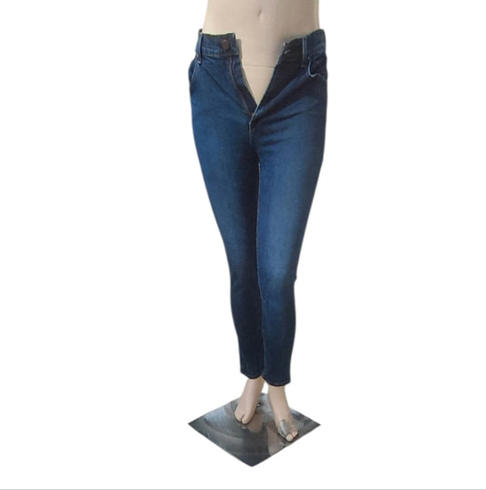 7056...Women's MOM Mott & BOW Crop Jeans Size W31 L28, 10 1/2" Rise