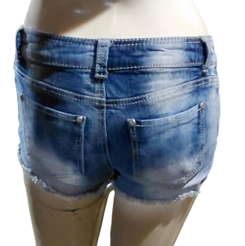 7082..No Boundaries Denim Shorts Size 1, W24", 7" Rise 2" Inseam