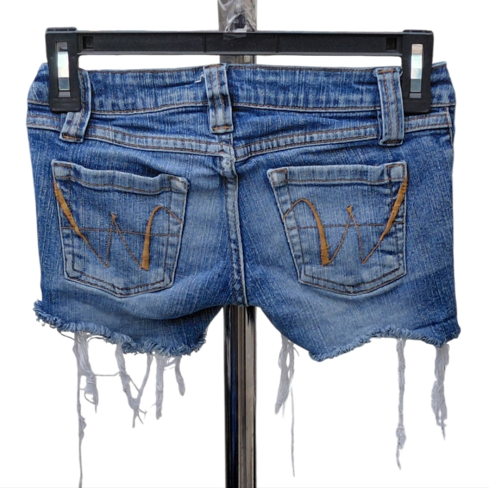 7095..Girls Wet Seal Denim Shorts Size 00 Reg