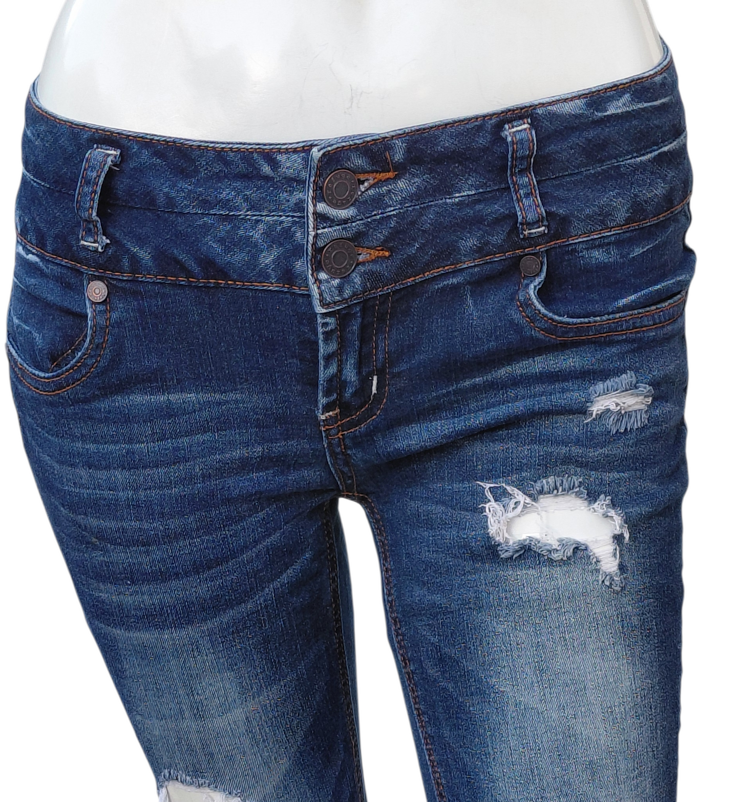 616812.....Refuge Skinny Jeans Size 0, W24" 28"Inseam  7"Rise