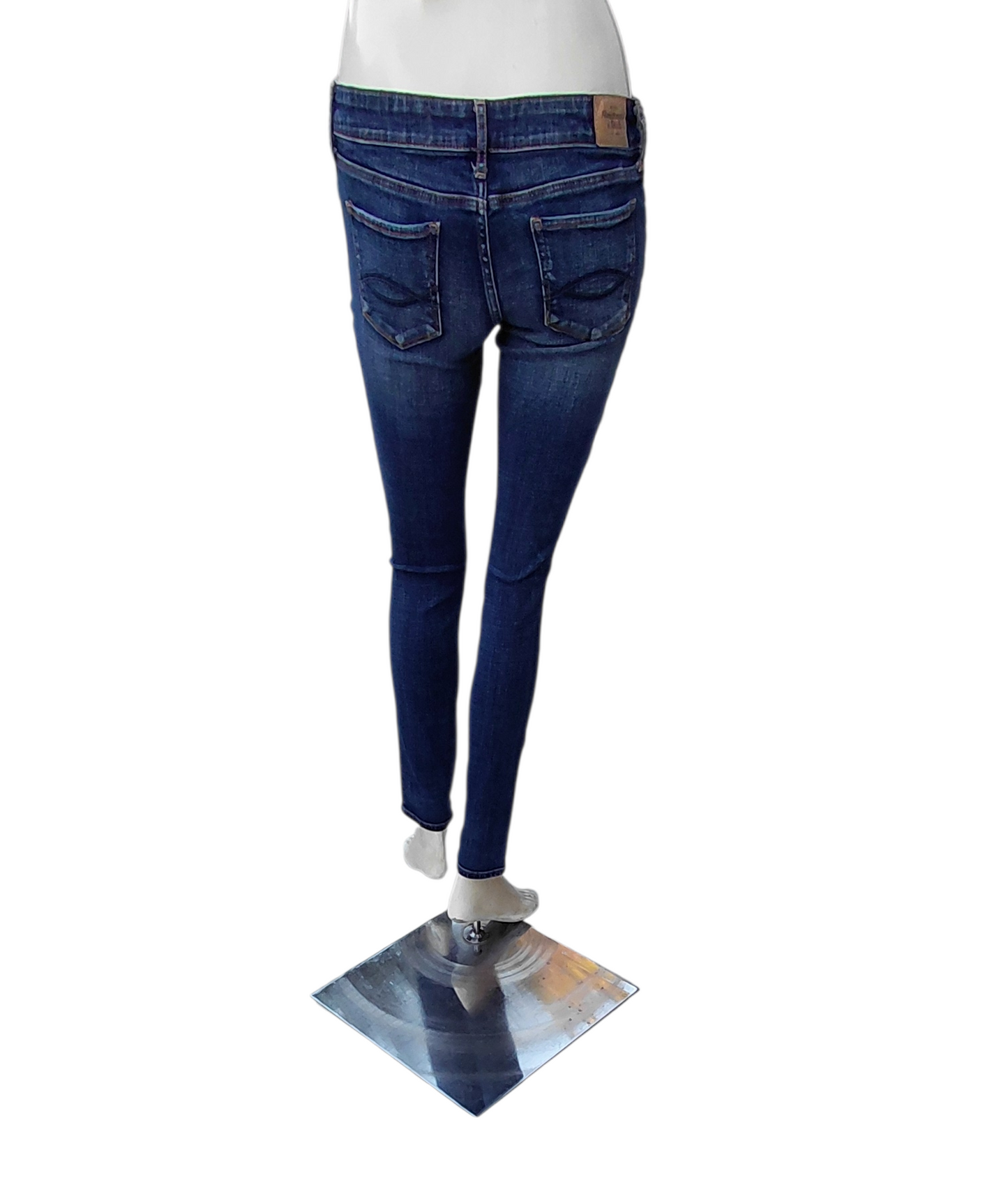 639314....Abercrombie &Fitch Skinny Jeans Size 4, W27, 7"Rise