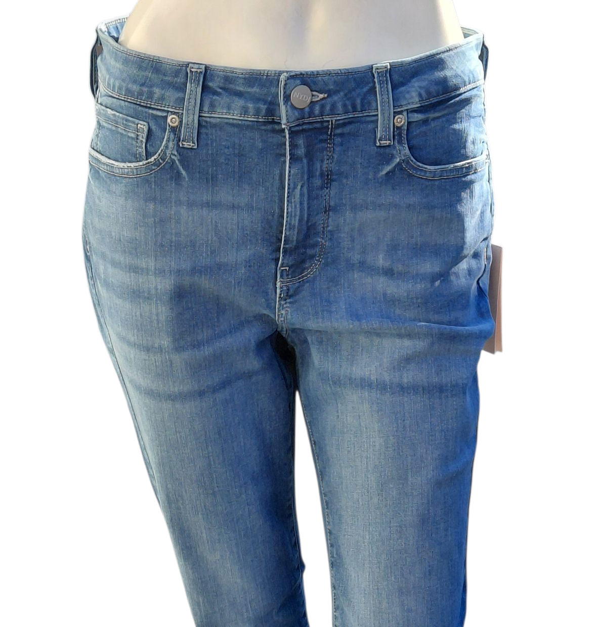 9340....Preowned NYDJ Sheri Slim Jeans Size 6