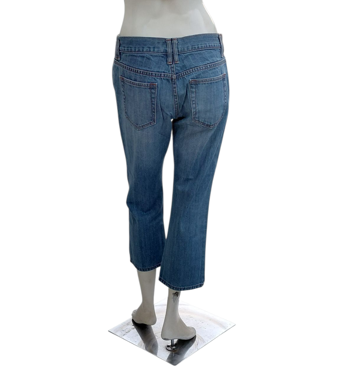 44328...Women's Preowned  Navy Low Waist Crop Jeans Size 8, W30" 22"Inseam 9"Rise