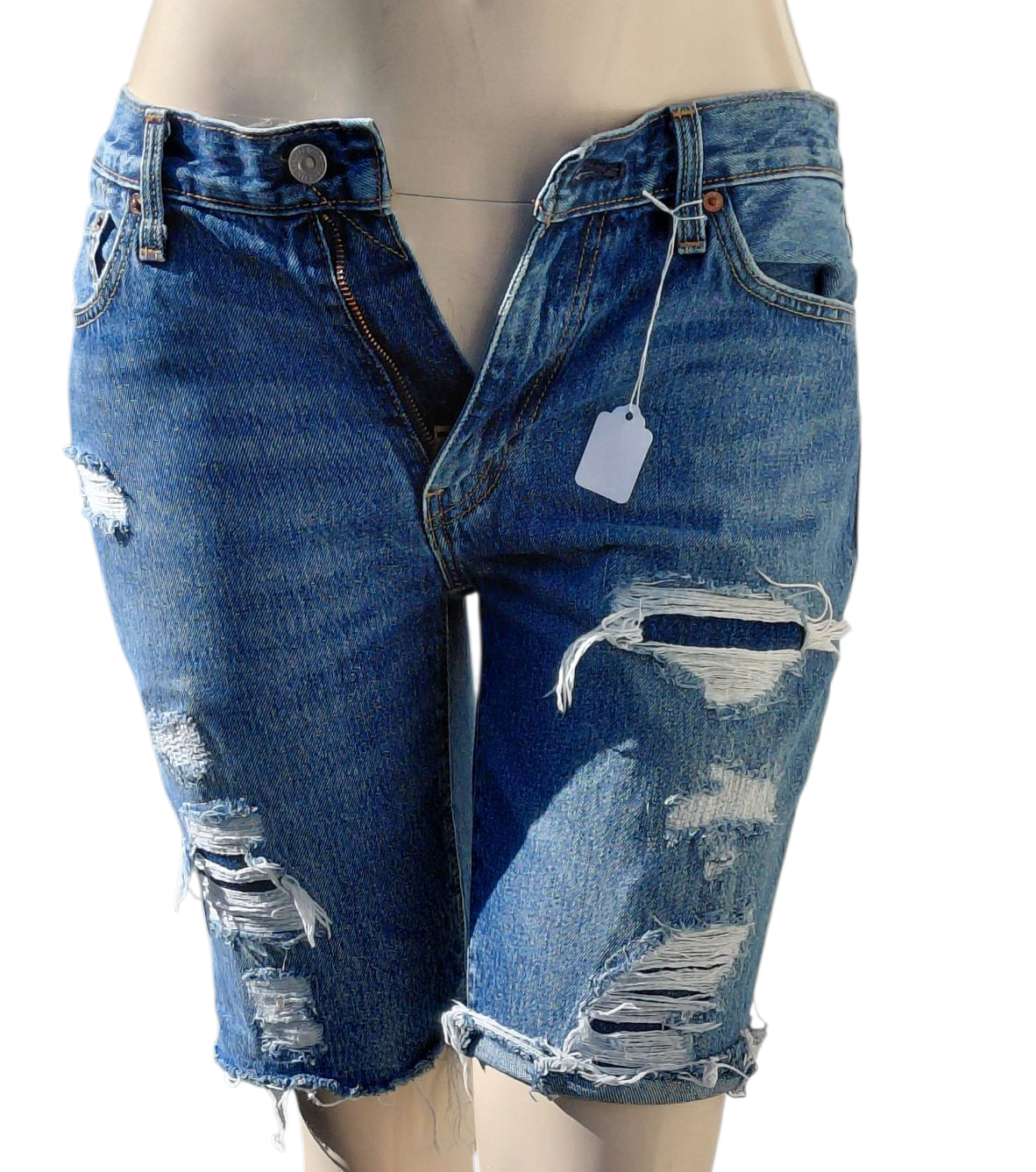 8229...Women's Preowned Distressed Levis Blue Denim Women Shorts Size W33