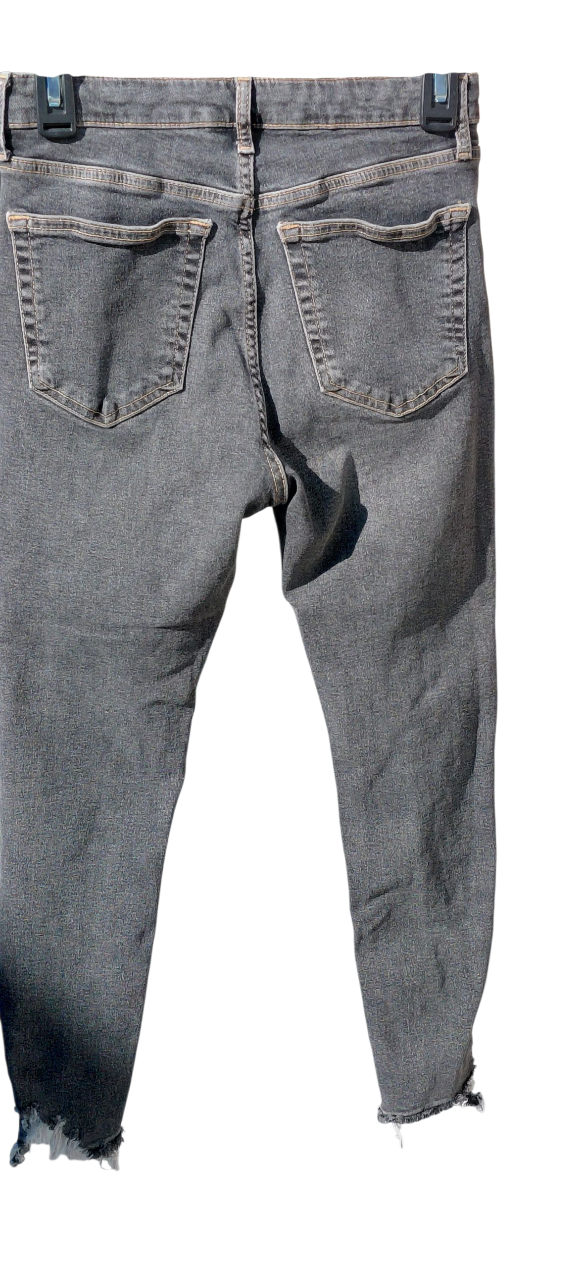 9333...Preowned Topshop Gray Distressed Women's Jeans Size W28 L30, 10" Rise
