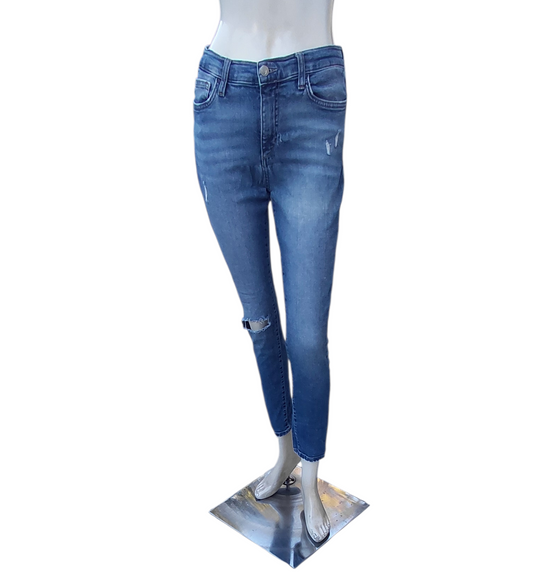 7013A...Women's Joe's Skinny Jeans Size  W28