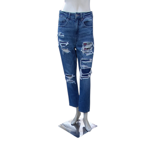 694340.....American Eagle Straight Leg Jeans 6 Short, 26"W, 24"Inseam, 10"Rise