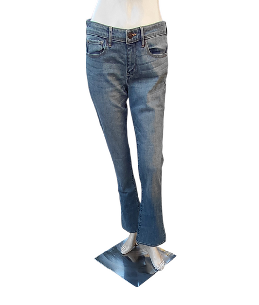 40715....Abercrombie & Fitch Bootcut Jeans Size 4S W27 L31, 8"Rise
