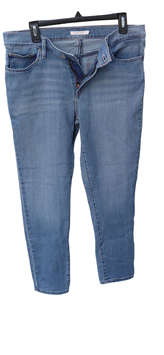 Sku 9316 Women's Preowned Levi's Slimming Skinny Jeans Size W32