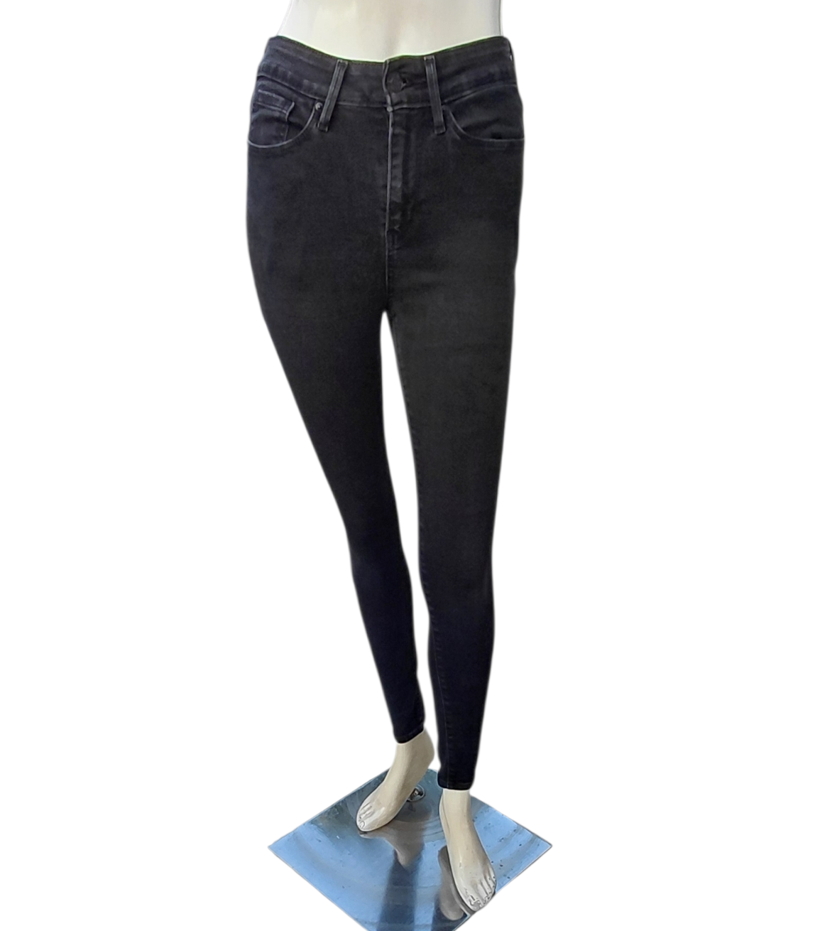 669744.....Preowned Denizen by Levi's Skinny Jeans Size 2M, 27" Inseam