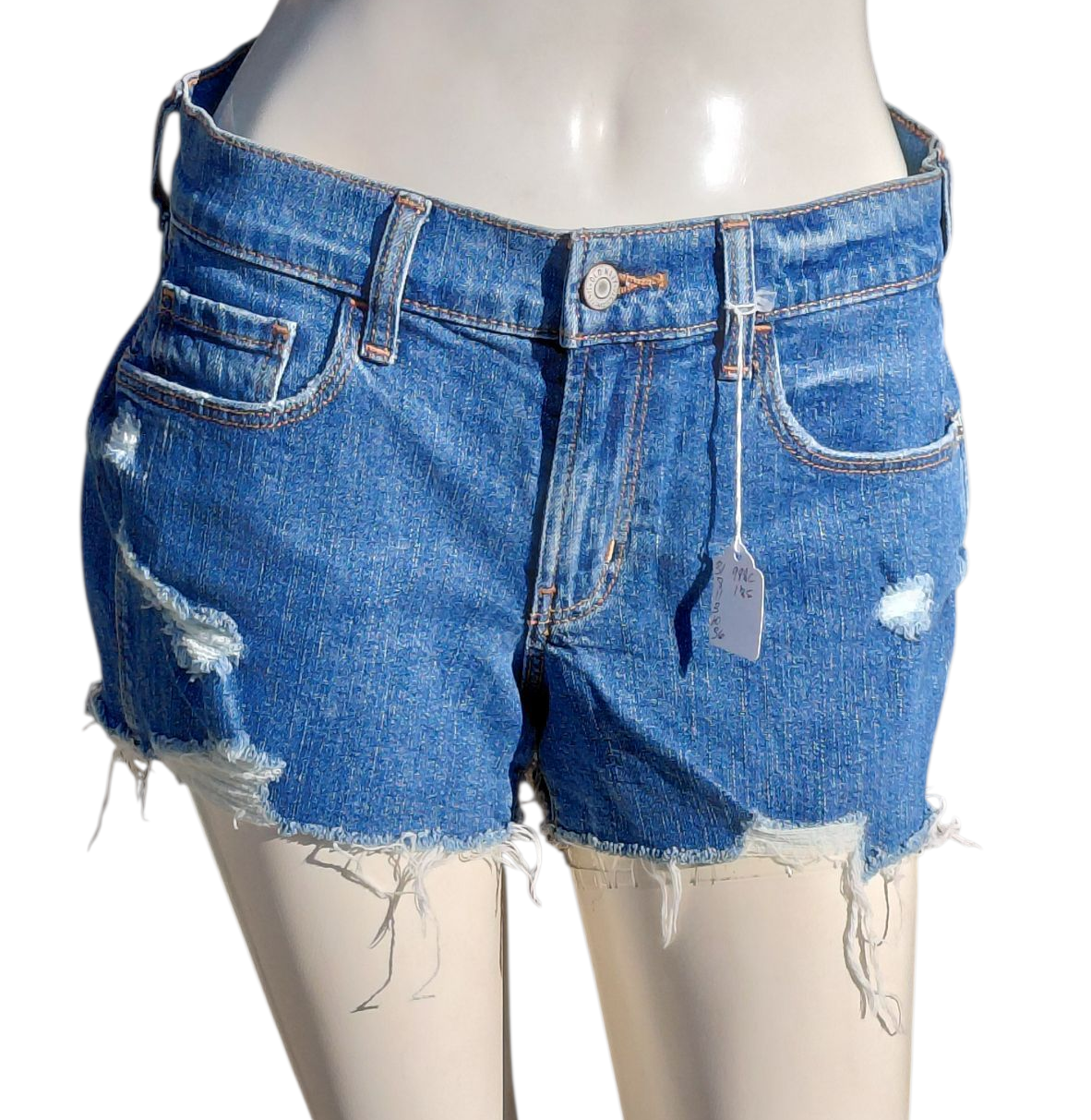 Sku 55233.......Women's Preowned Old Navy Boyfriend Jean Shorts Size 0