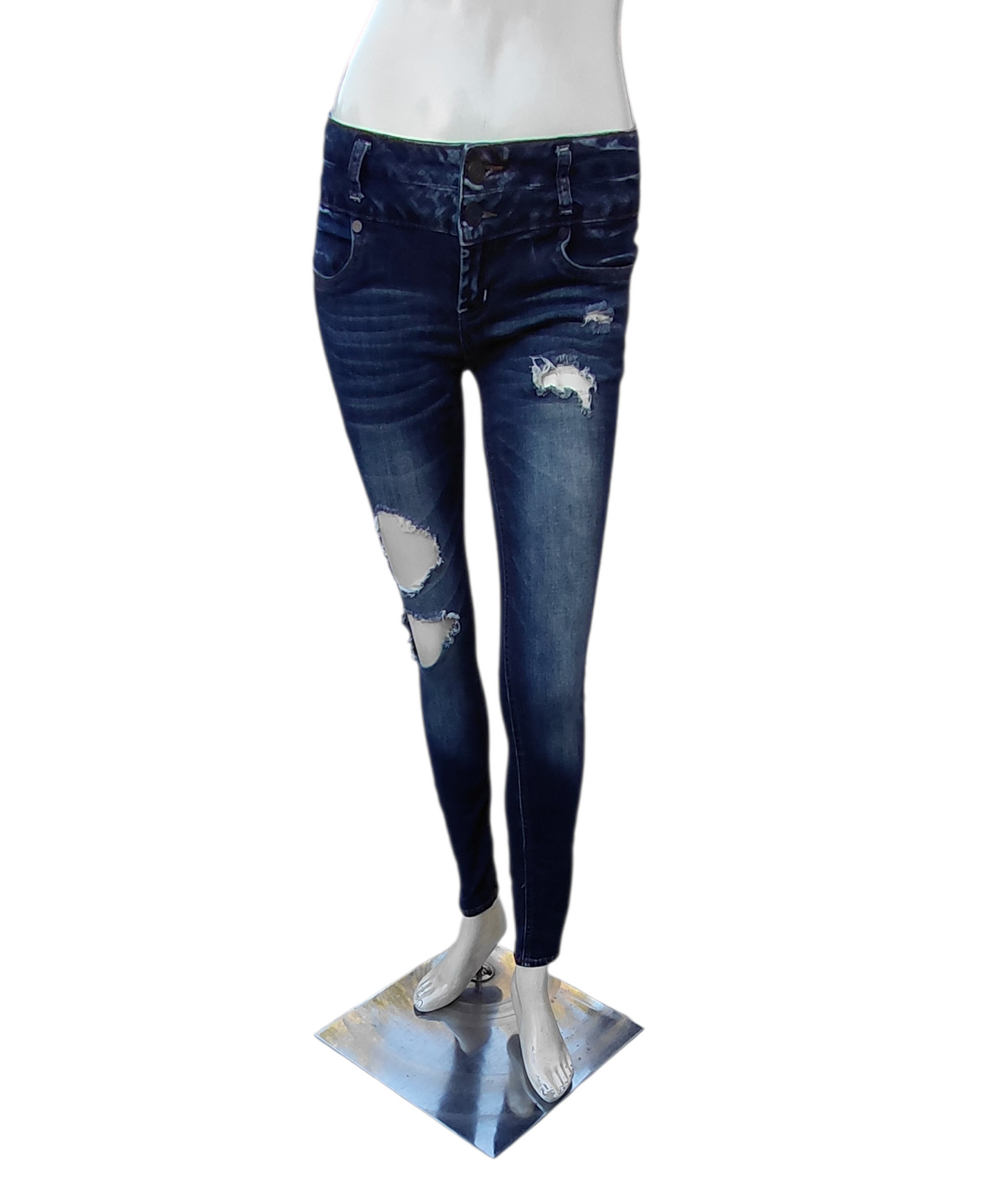 616812.....Refuge Skinny Jeans Size 0, W24" 28"Inseam  7"Rise