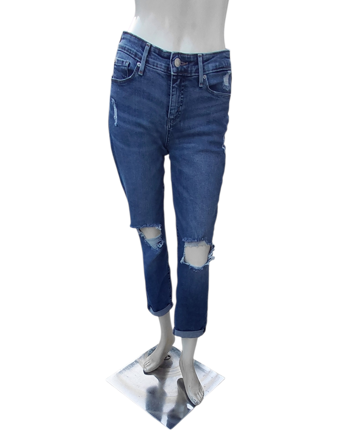 697910.....Preowned Denizen by Levi's Mid-Rise Boyfriend Jeans Size 2 W26