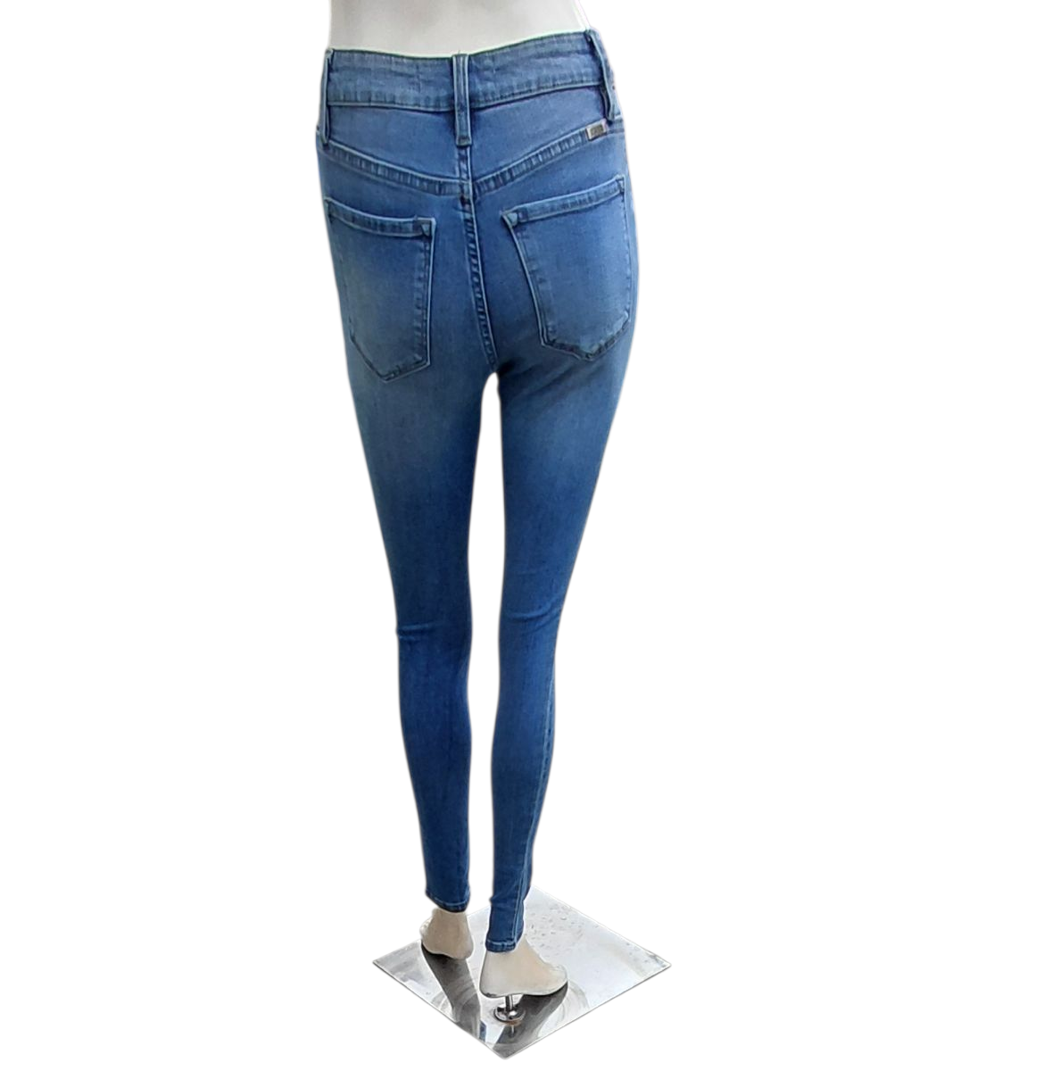 656540....Women's Preowned Kancan Skinny Jeans Size 1/24, 28"Inseam 9"Rise