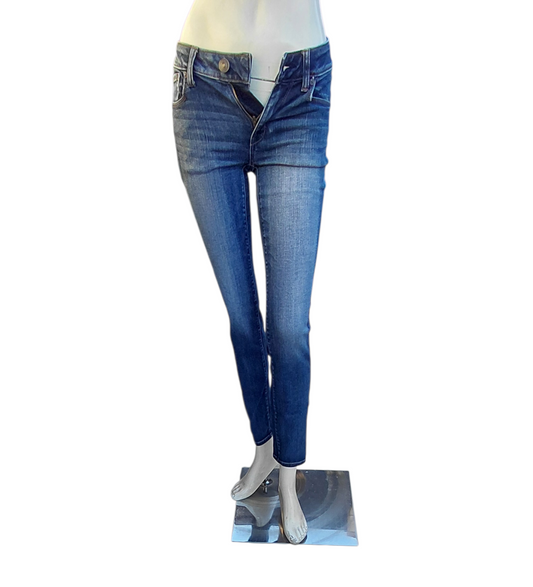 7005232...American Eagle Skinny Jeans Size 0, 24"W, 28"Inseam, 7" Rise