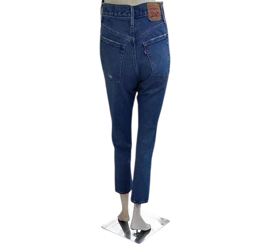 8194....Preowned Levi's 501 Straight Leg Jeans W25 L26