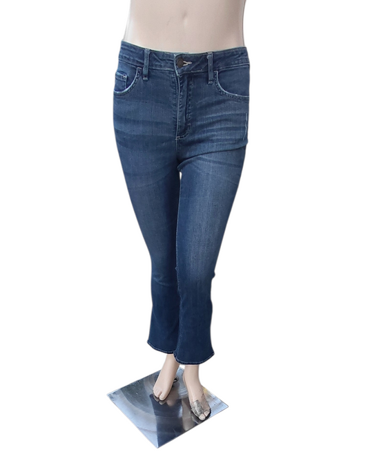 69721....Preowned Riders by Lee Mid-Rise Bootcut Size 10P, W30" 27"Inseam 9"Rise