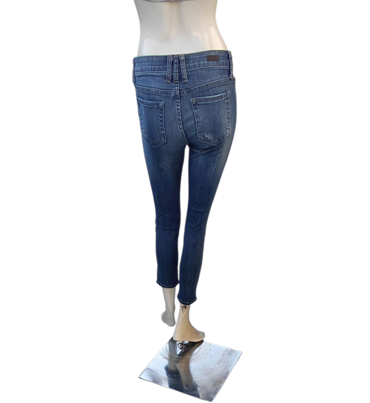 7004932.....Preowned Kut from the Kloth Boyfriend 0P, W28" 23"Inseam  8"Rise