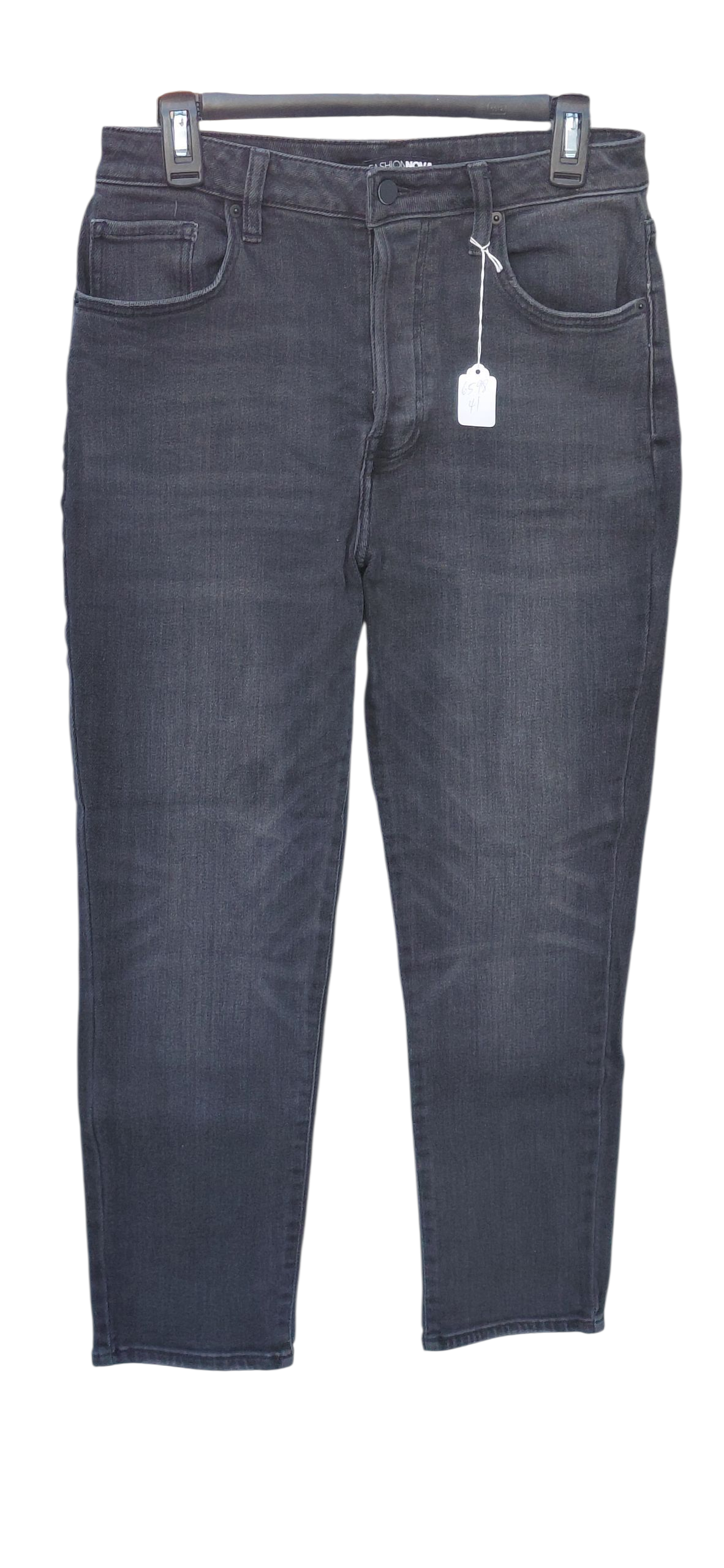 Sku 659841...Women's Preowned Fashion Nova Straight leg Jeans Size 29, W27" 26"Inseam 11"Rise