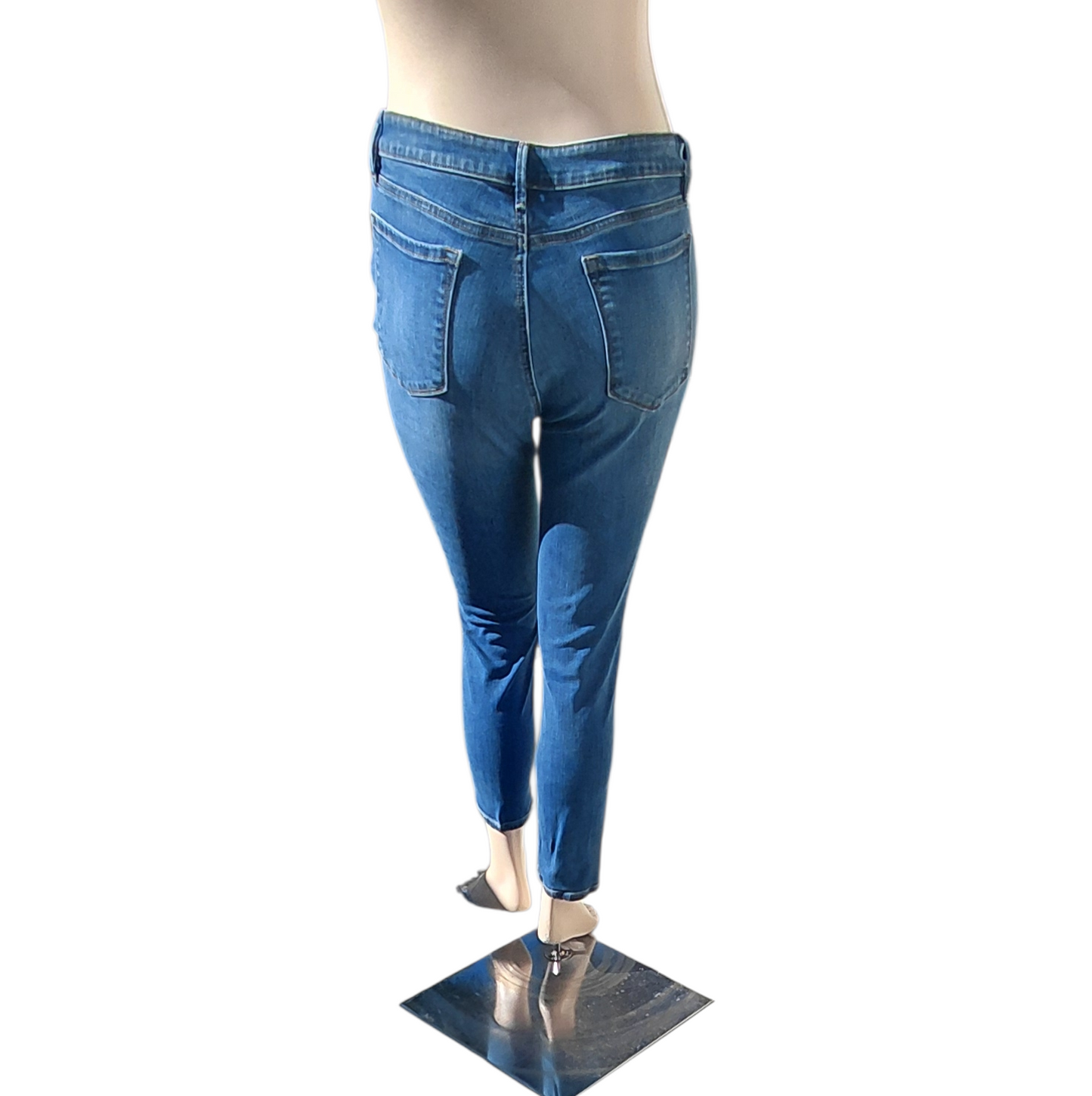 7022A....Women's  Loft Outlet Skinny Jeans Size 12