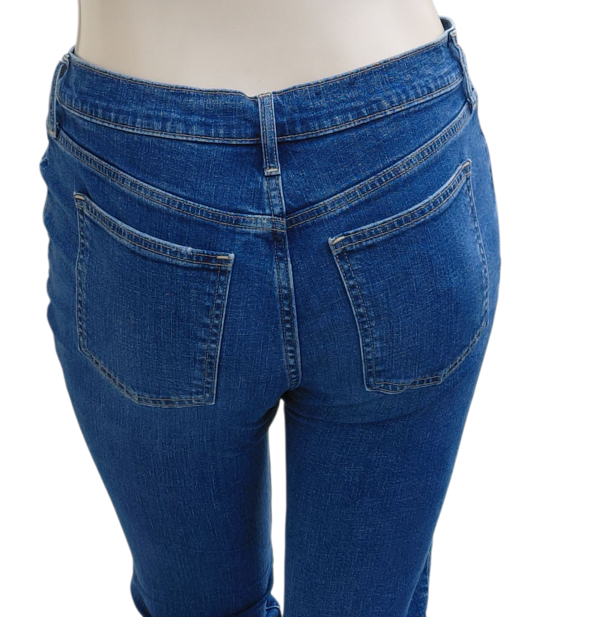 8102....Preowned Gap Skinny Jeans Size 30/10, 10" Rise