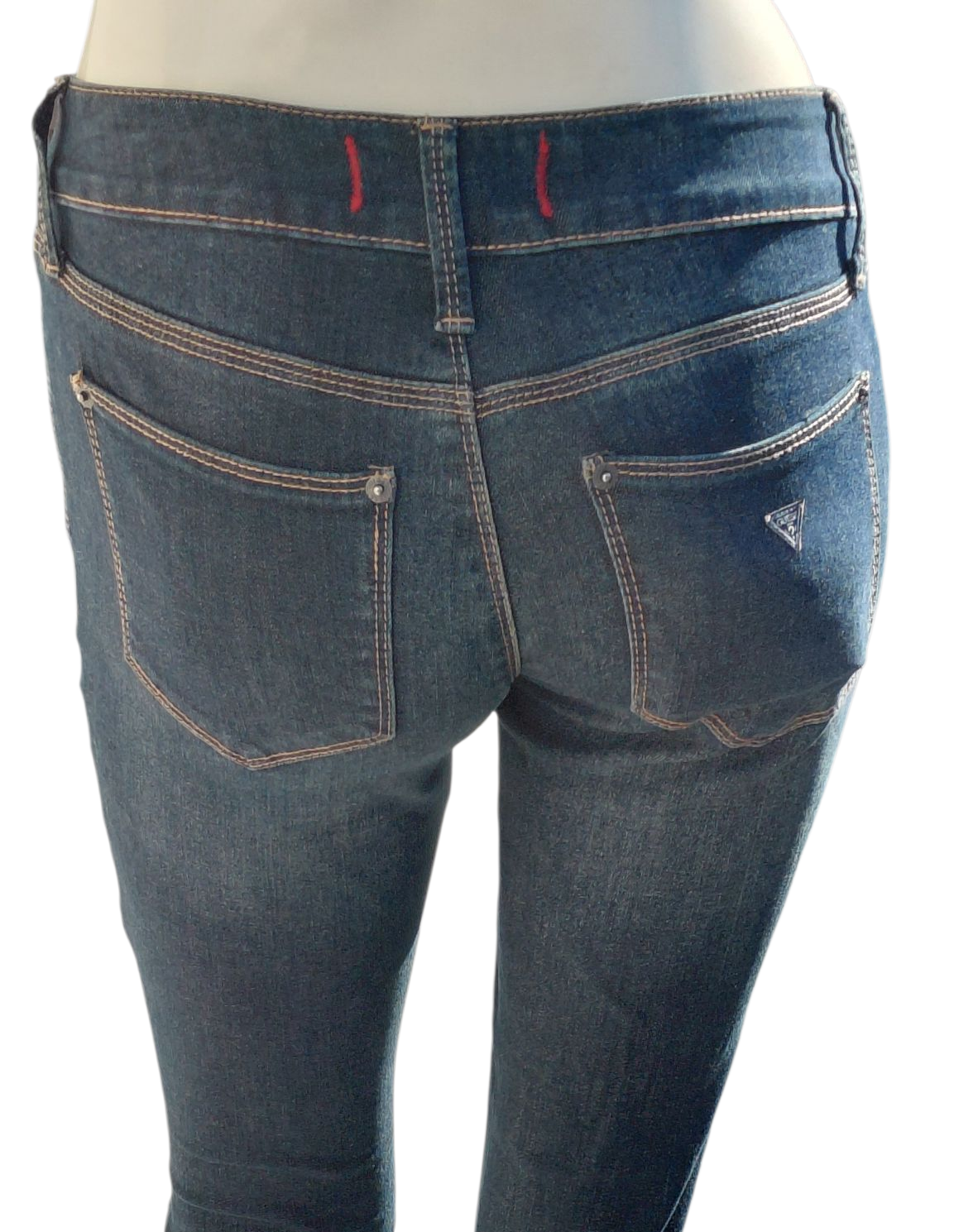 5017.....Women's Preowned Skinny Jeans Size 24, 31" Inseam 7" Rise