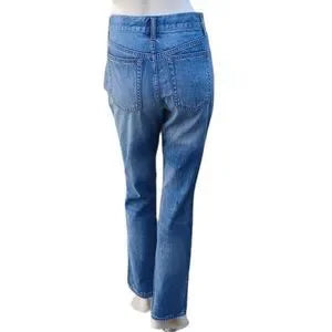 Sku 600232.....BCBGeneration Straight Leg Jeans Size 32" Waist, 30" Inseam