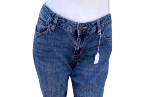 Sku 42222 PRE-OWNED....Bullhead Bootcut Jeans Size 11L