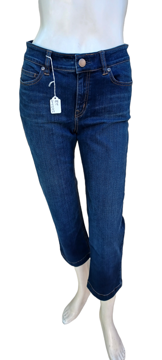 Sku 10948 PRE-OWNED.....Gap 1969 Crop Jeans Size 25/0