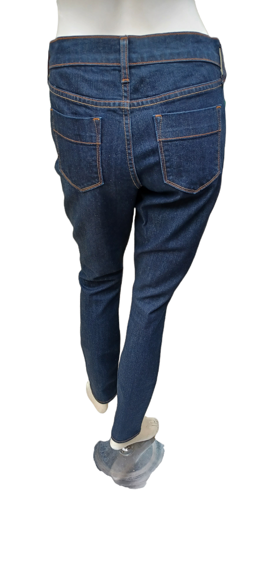 Sku 20124 PRE-OWNED......Old Navy Sweetheart Skinny Jeans Size 2R