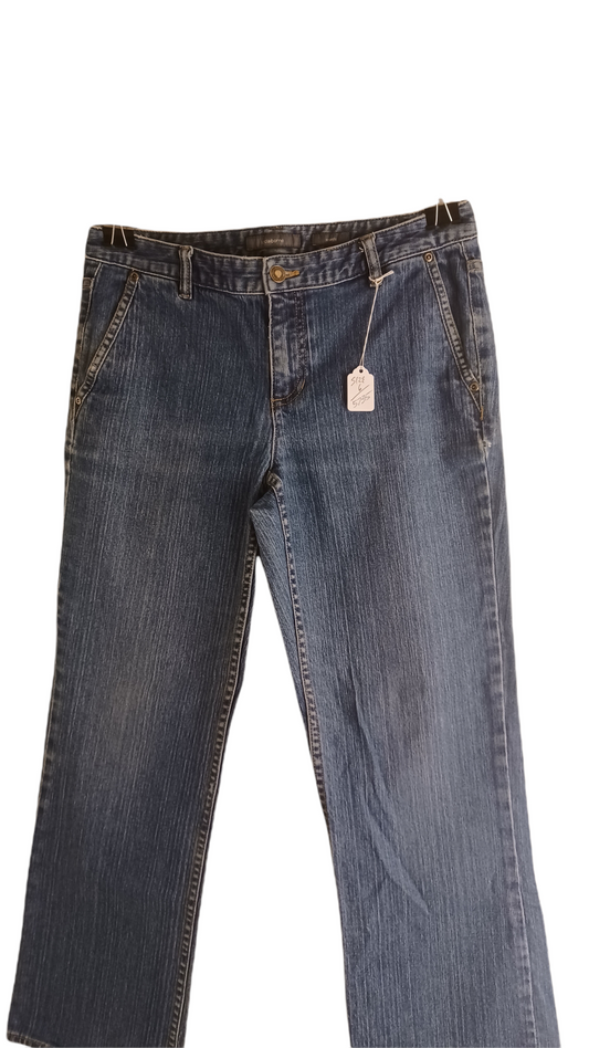 Sku 573523 PRE-OWNED......Liz Claiborne Bootcut Jeans Size 6