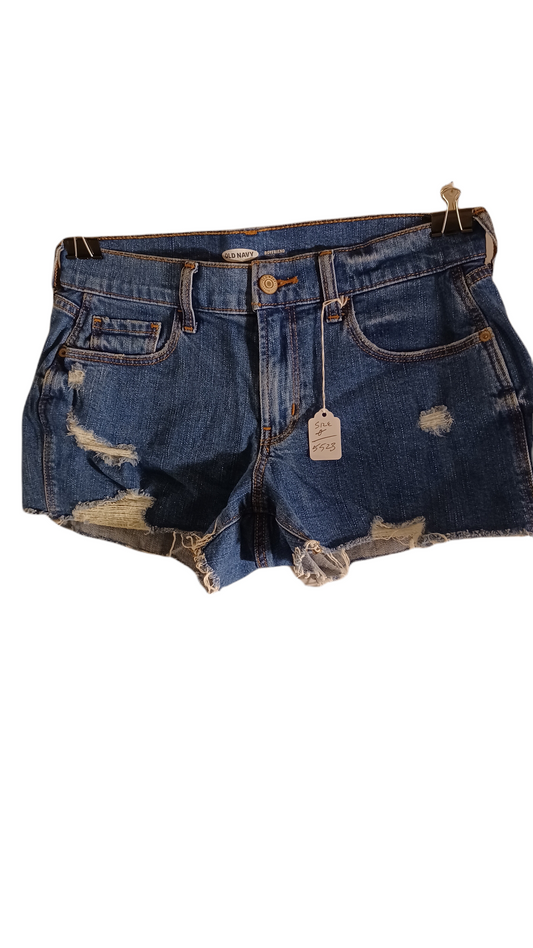 Sku 55233.......Preowned Old Navy Boyfriend Jean Shorts Size 0